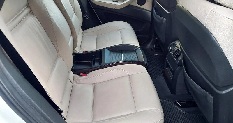 BMW X6 cena 44500 przebieg: 300505, rok produkcji 2010 z Pruszków małe 326